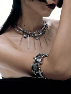 Hot Specter’s Embrace Arm Band Accessories