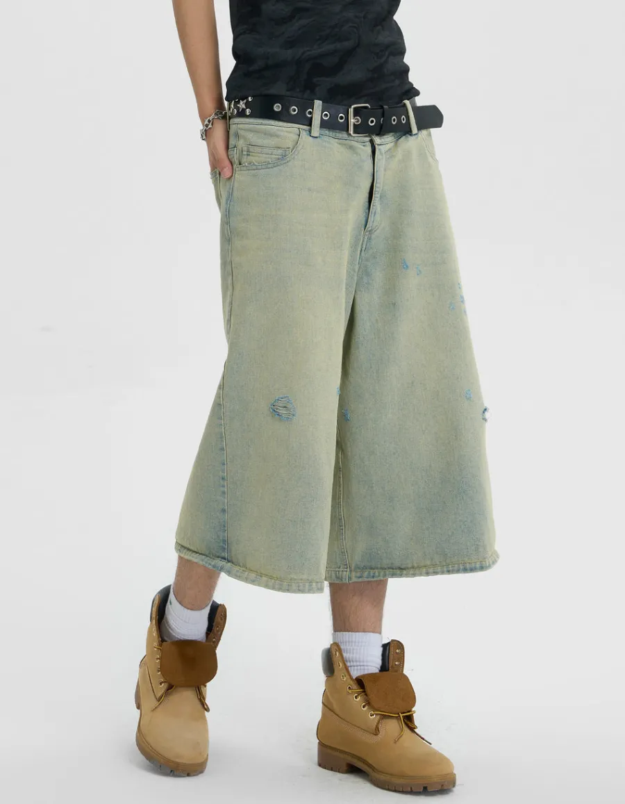 Online Capri Cut Light Wash Denim Shorts Shorts