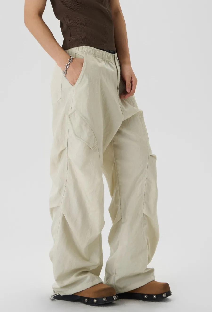 Outlet Pleated Parachute Pants Pants