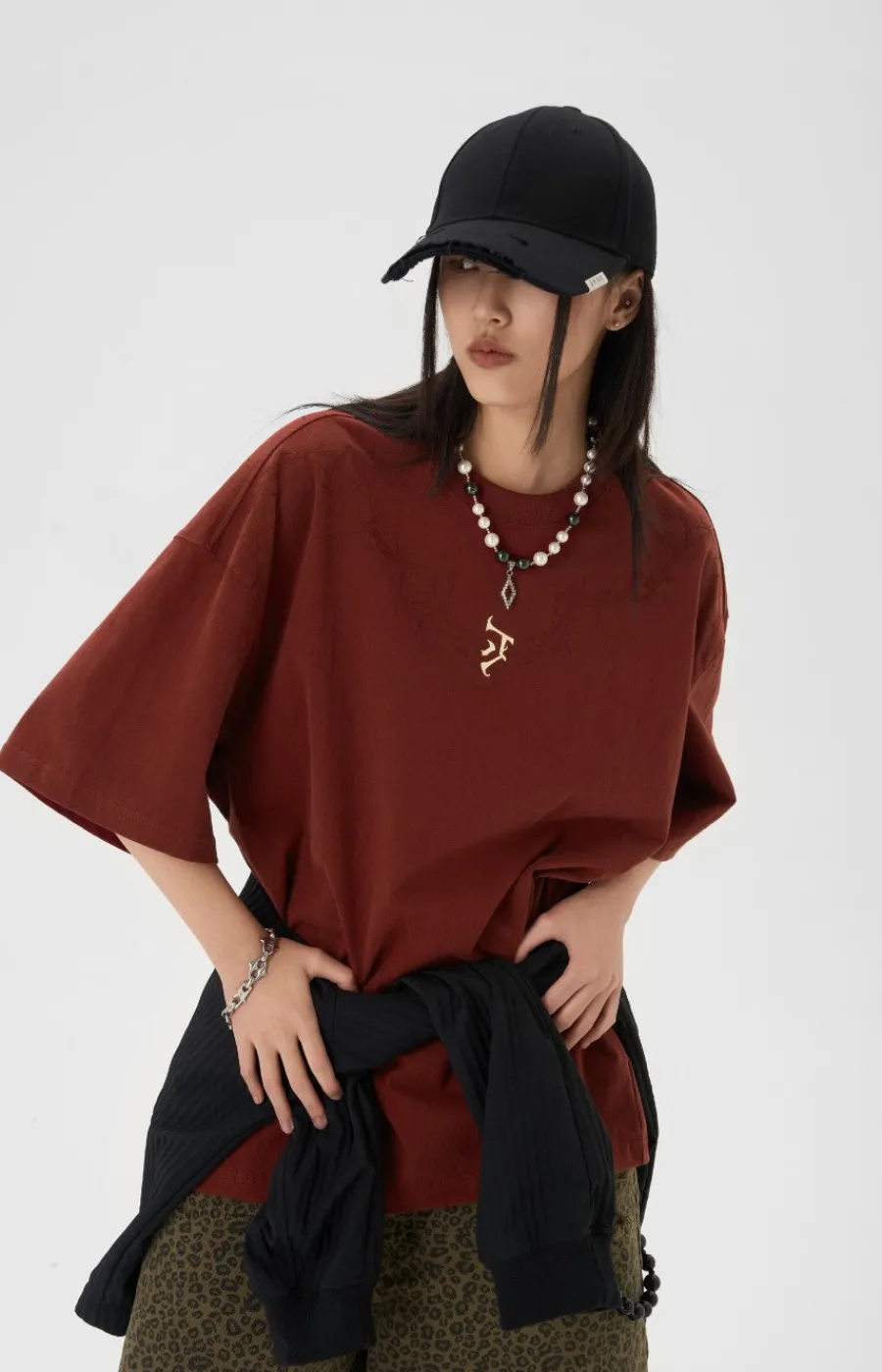 New Thorn Collar Tee T-Shirts