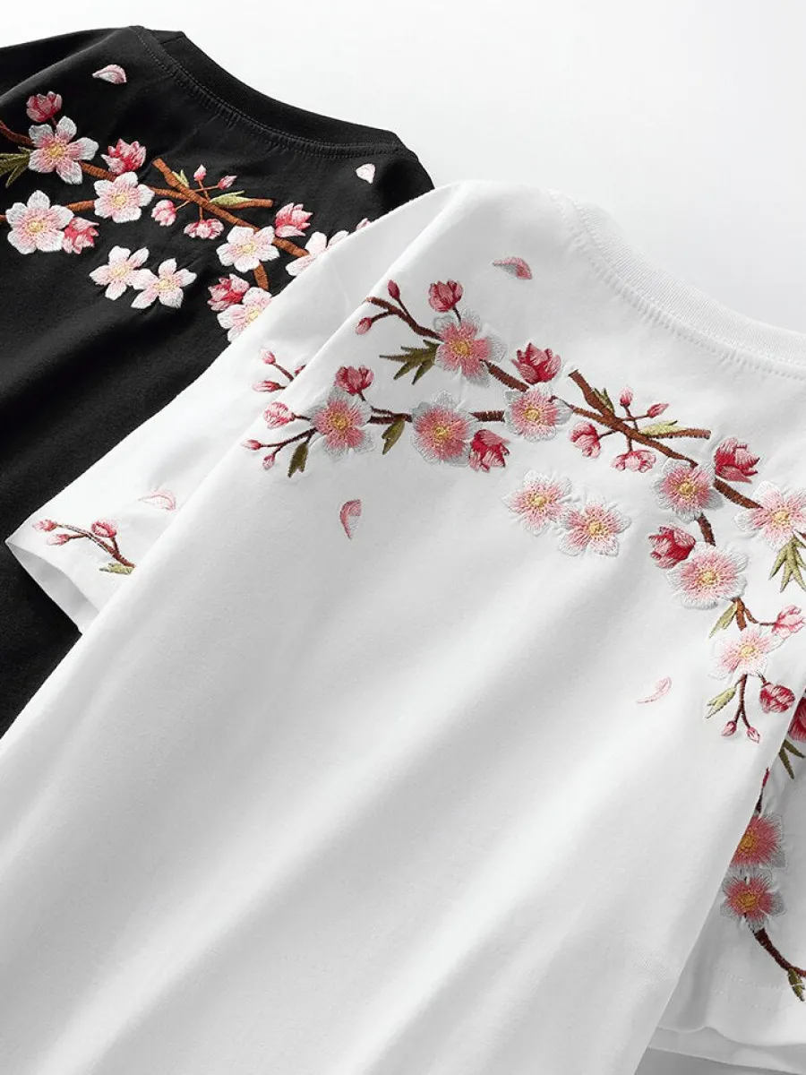 Fashion Sakura Flowers Embroidered Tee T-Shirts