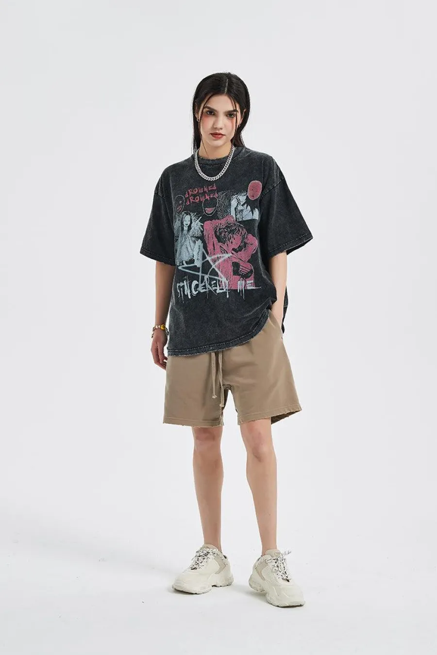 Outlet Vintage Washed "Tomie" Oversized Tee T-Shirts